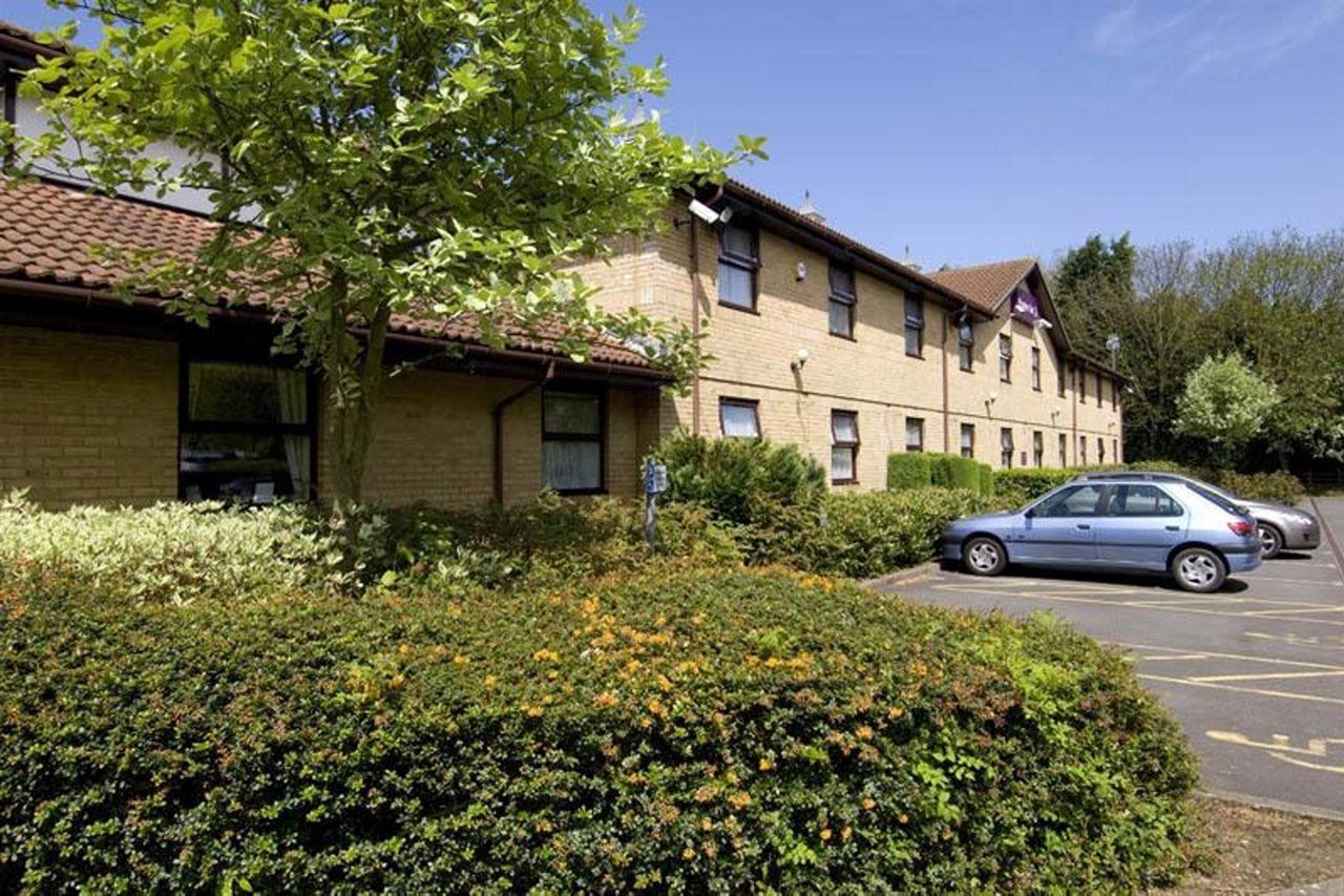 Premier Inn Peterborough - Ferry Meadows Экстерьер фото
